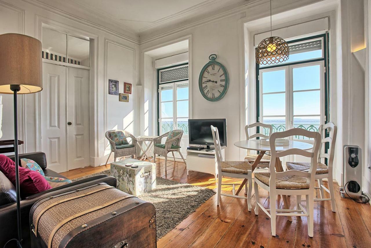 Localtraveling Alfama River View - Family Apartments Lisboa Dış mekan fotoğraf
